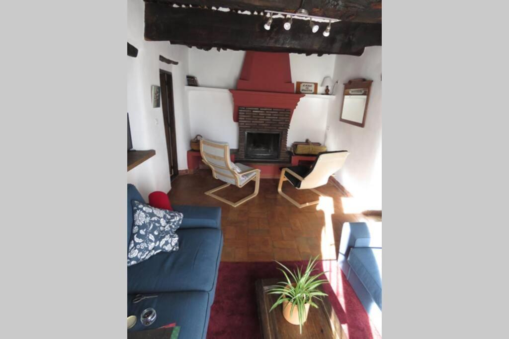 Villa Casa La Soleá. Vistas al pueblo y la Sierra Bubión Exterior foto
